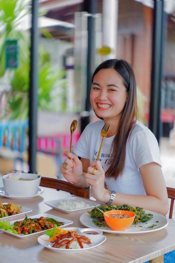 Srihome ยายศรีโฮมแอนแคมป์ปิ้ง Ban Don Tum Экстерьер фото