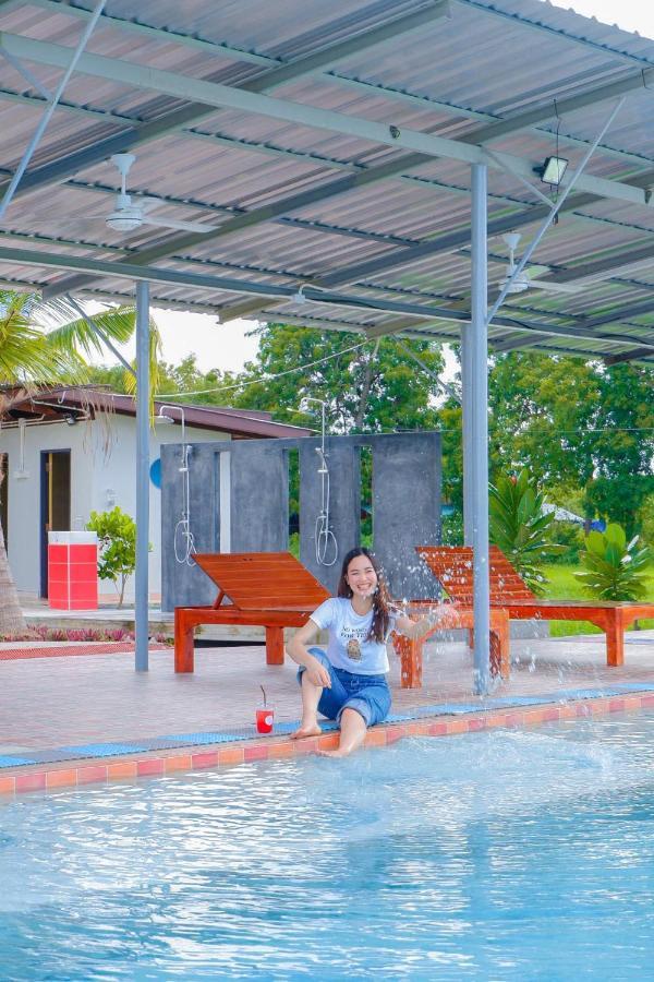 Srihome ยายศรีโฮมแอนแคมป์ปิ้ง Ban Don Tum Экстерьер фото